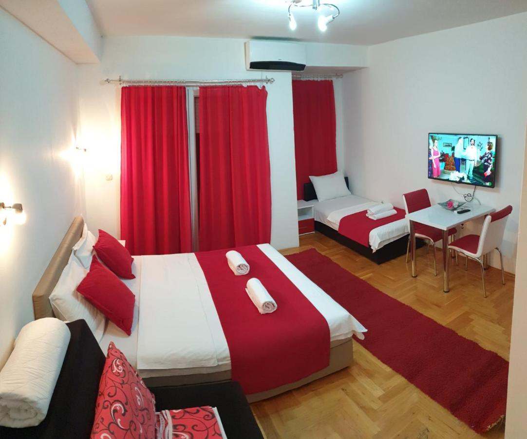 Front Beach Exclusive Apartments Struga Exteriör bild