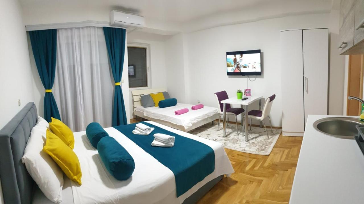 Front Beach Exclusive Apartments Struga Exteriör bild
