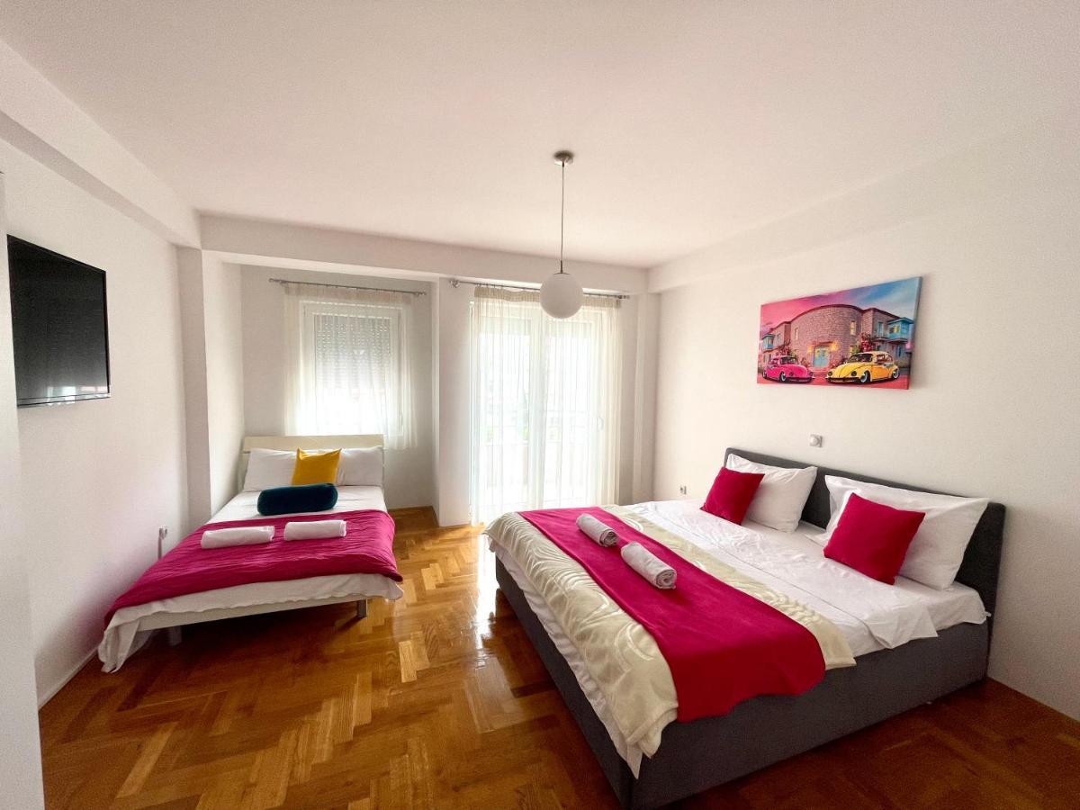 Front Beach Exclusive Apartments Struga Exteriör bild
