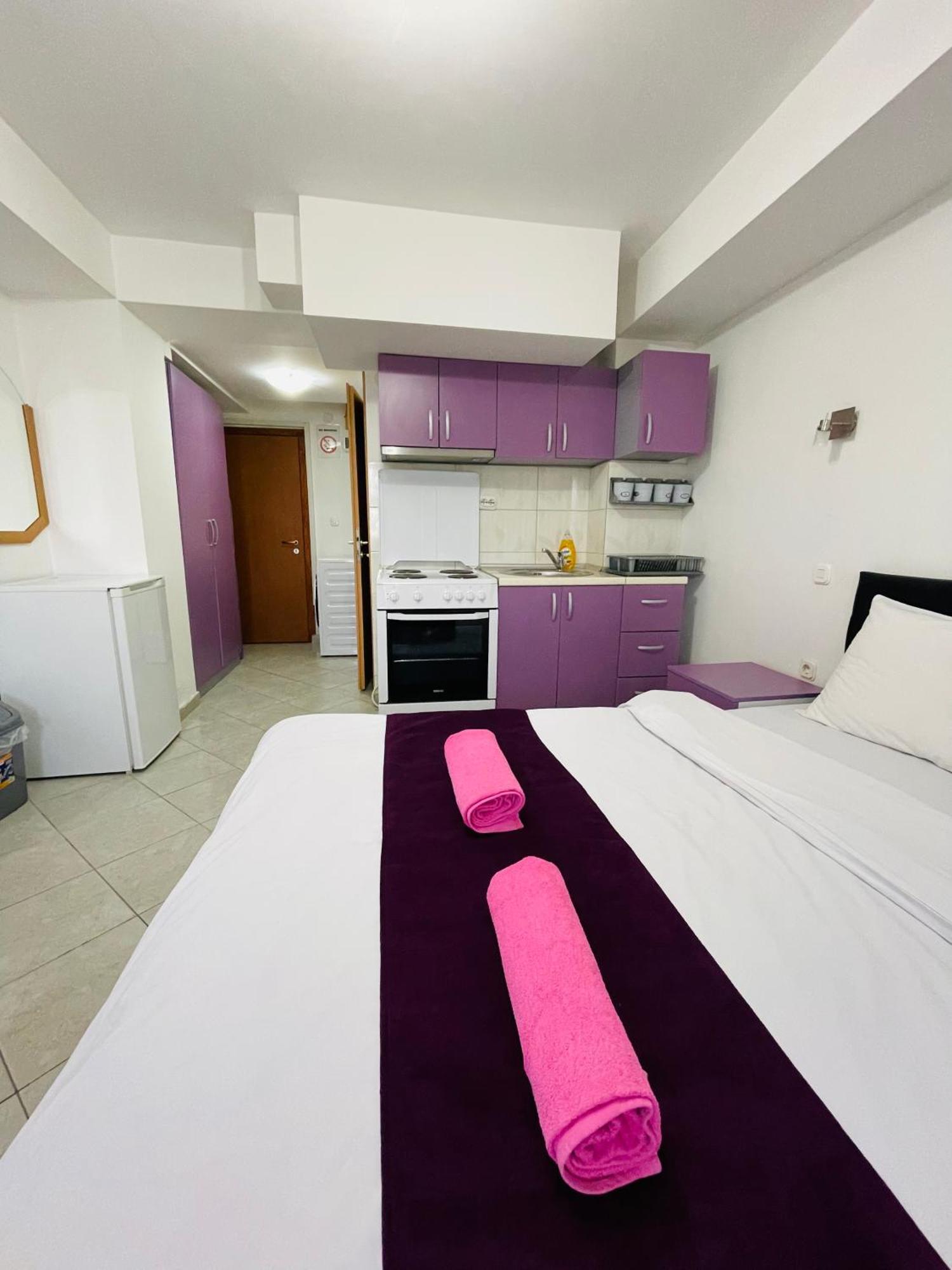 Front Beach Exclusive Apartments Struga Exteriör bild