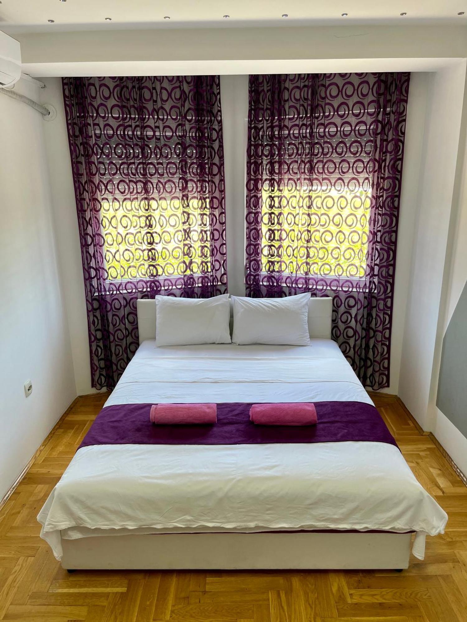 Front Beach Exclusive Apartments Struga Exteriör bild