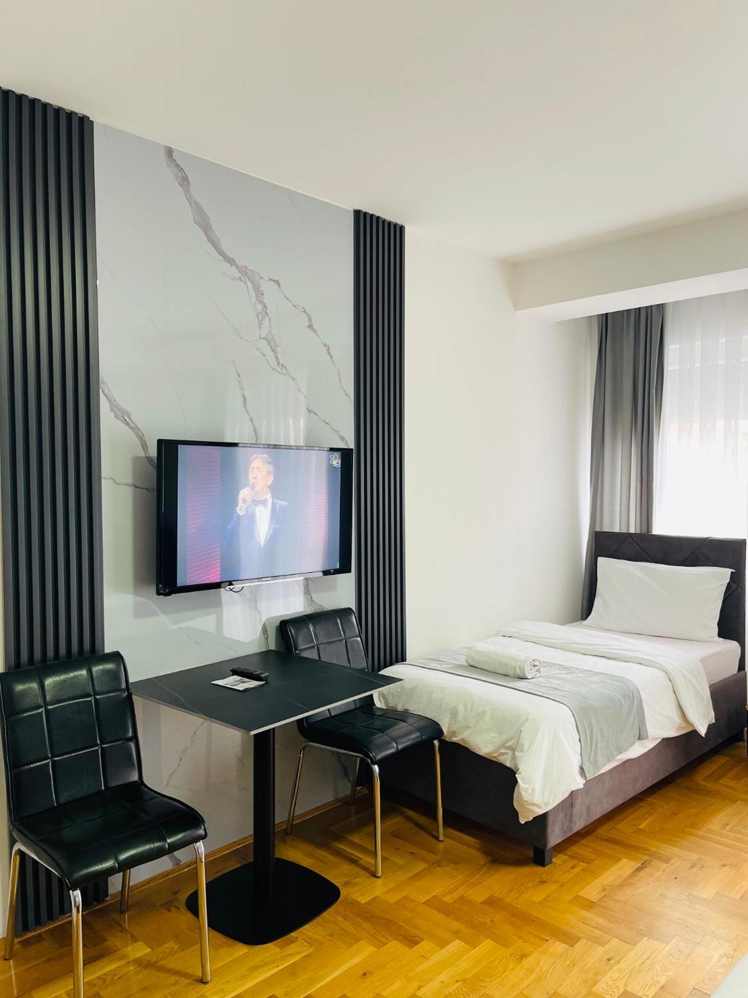 Front Beach Exclusive Apartments Struga Exteriör bild