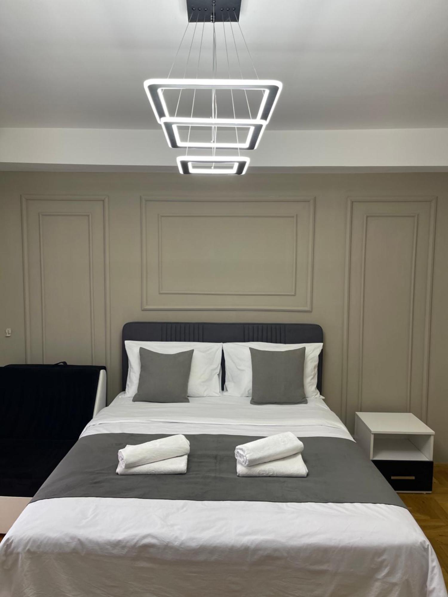 Front Beach Exclusive Apartments Struga Exteriör bild